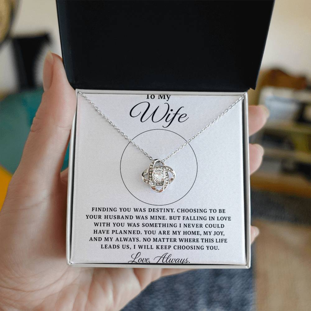 To My Wife Love Knot Necklace with Oezzo message card – photo 3